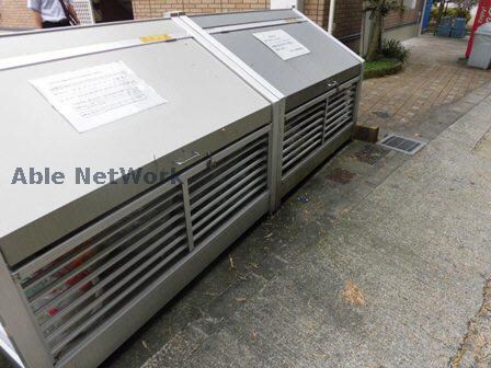 物件外観写真3　(ｺﾞﾐ置場)