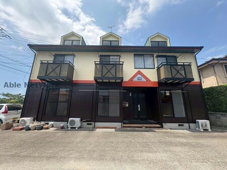 クレストールERIKA外観写真