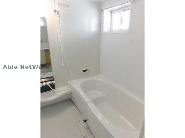 物件内観写真11　(浴室)