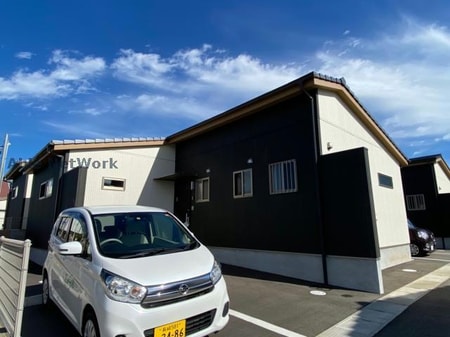ステーションコート植松E外観写真
