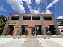 リリーヒルズの外観写真