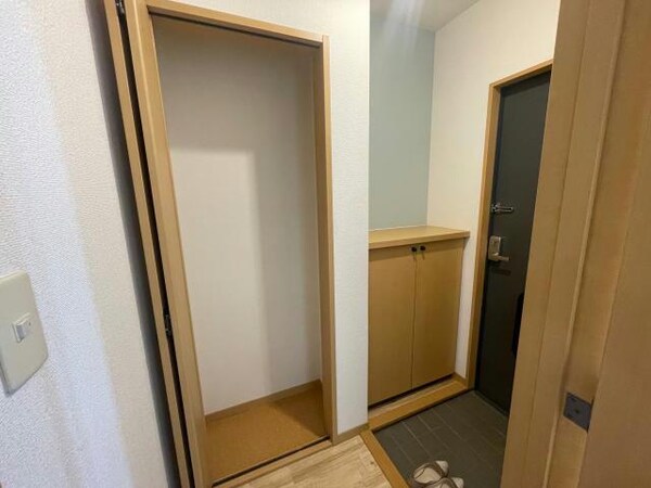 玄関回り