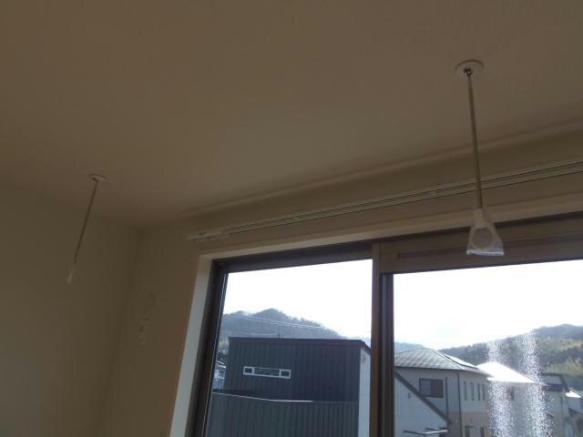 その他設備(室内物干し機)