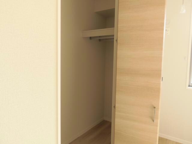 収納(ウォークインクローゼット)