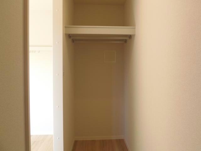 収納(ウォークインクローゼット)