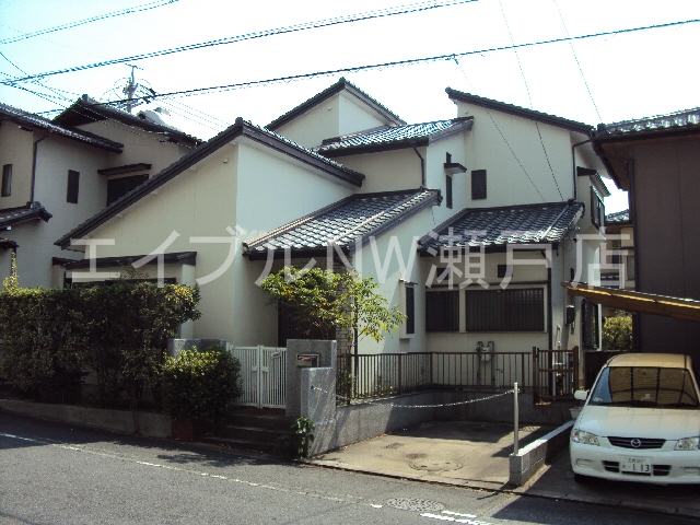 白山町1丁目　貸家