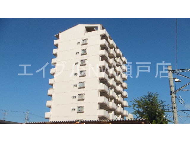 ファミール瀬戸