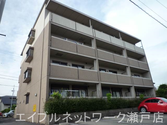 ルミエール平町