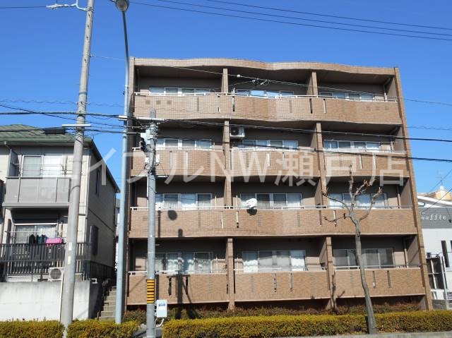 バンブーヒル