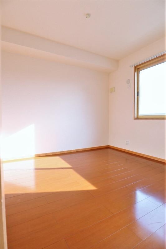 物件内観写真9　(寝室)