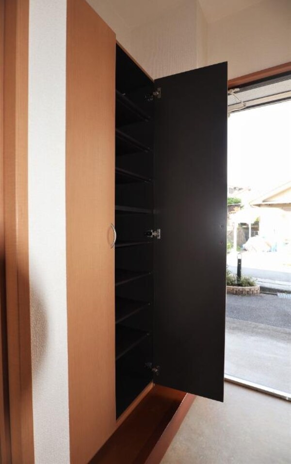 居室(シューＢＯＸ)