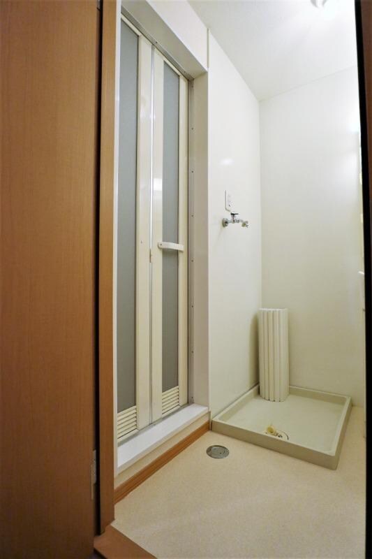 物件内観写真18　(洗面脱衣スペース)