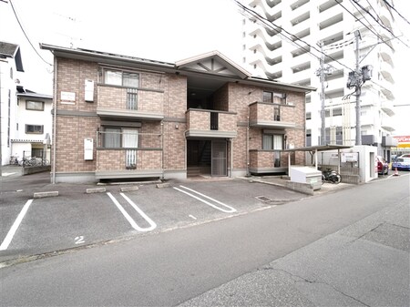 モンシャトー・ドゥー外観写真