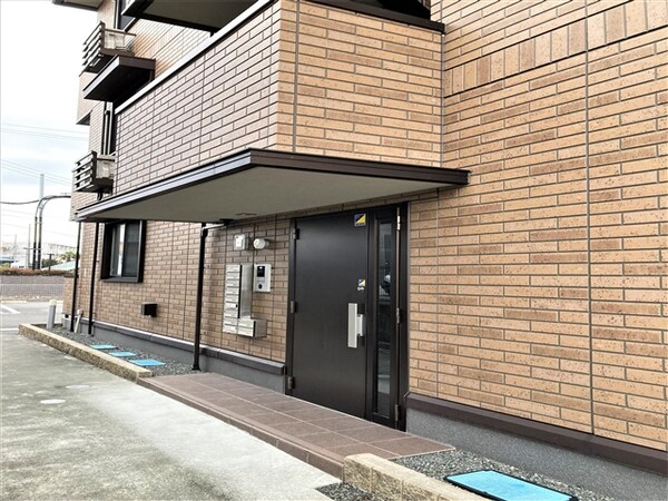 居室(エントランス)