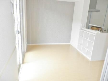 物件内観写真6　(リビング)