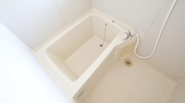 居室(バス／シャワールーム等)