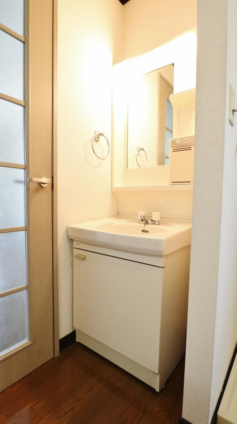 物件内観写真13　(洗面)