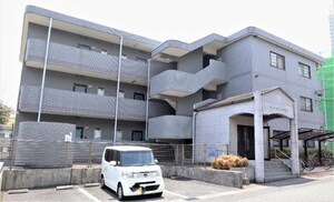 マンションリュウII外観写真