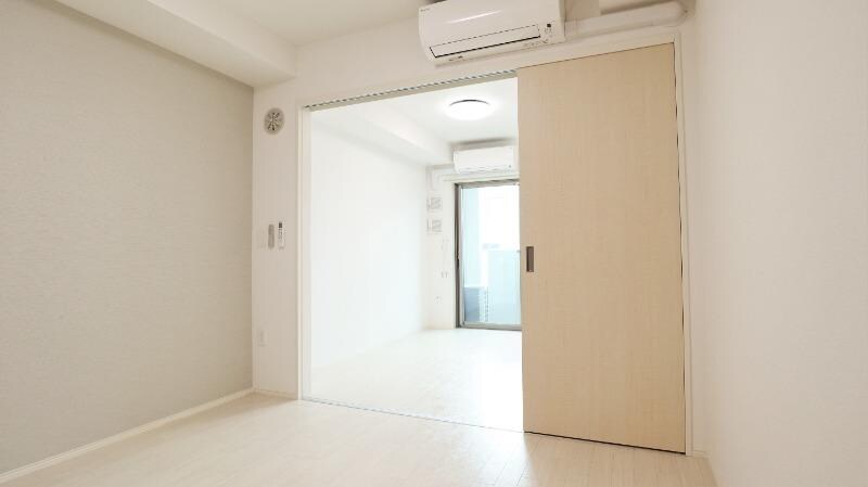 物件内観写真5　(リビング)