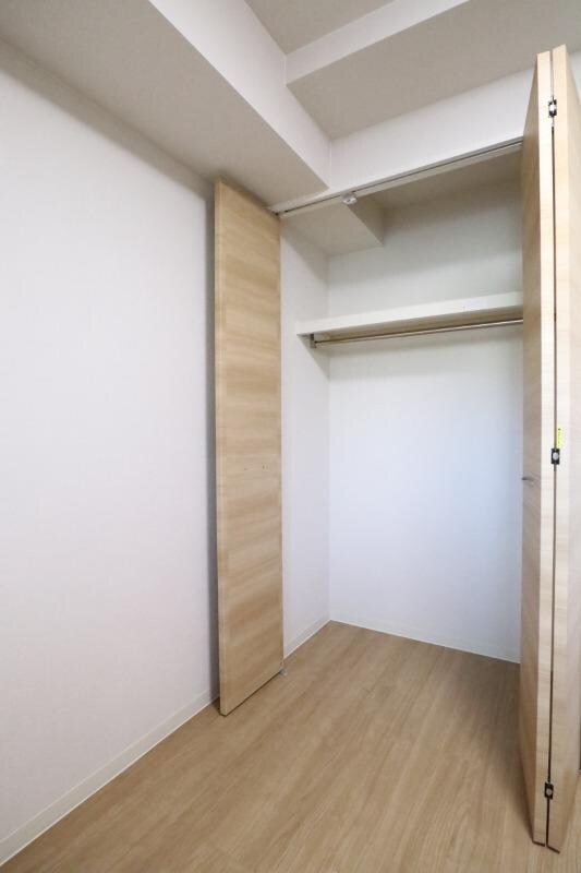 物件内観写真11　(収納スペース)