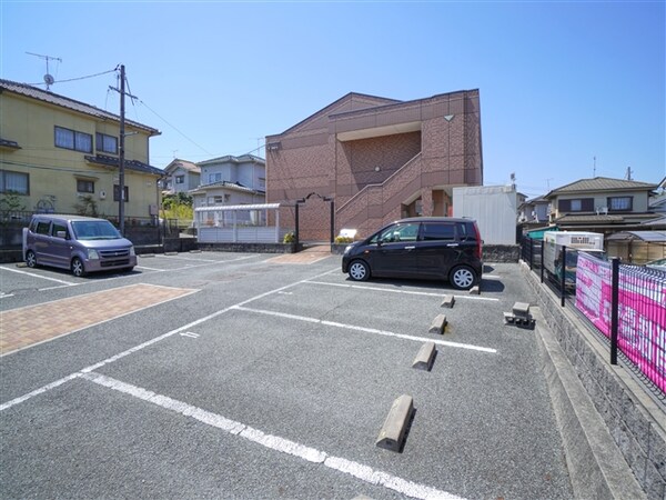 居室(駐車場)