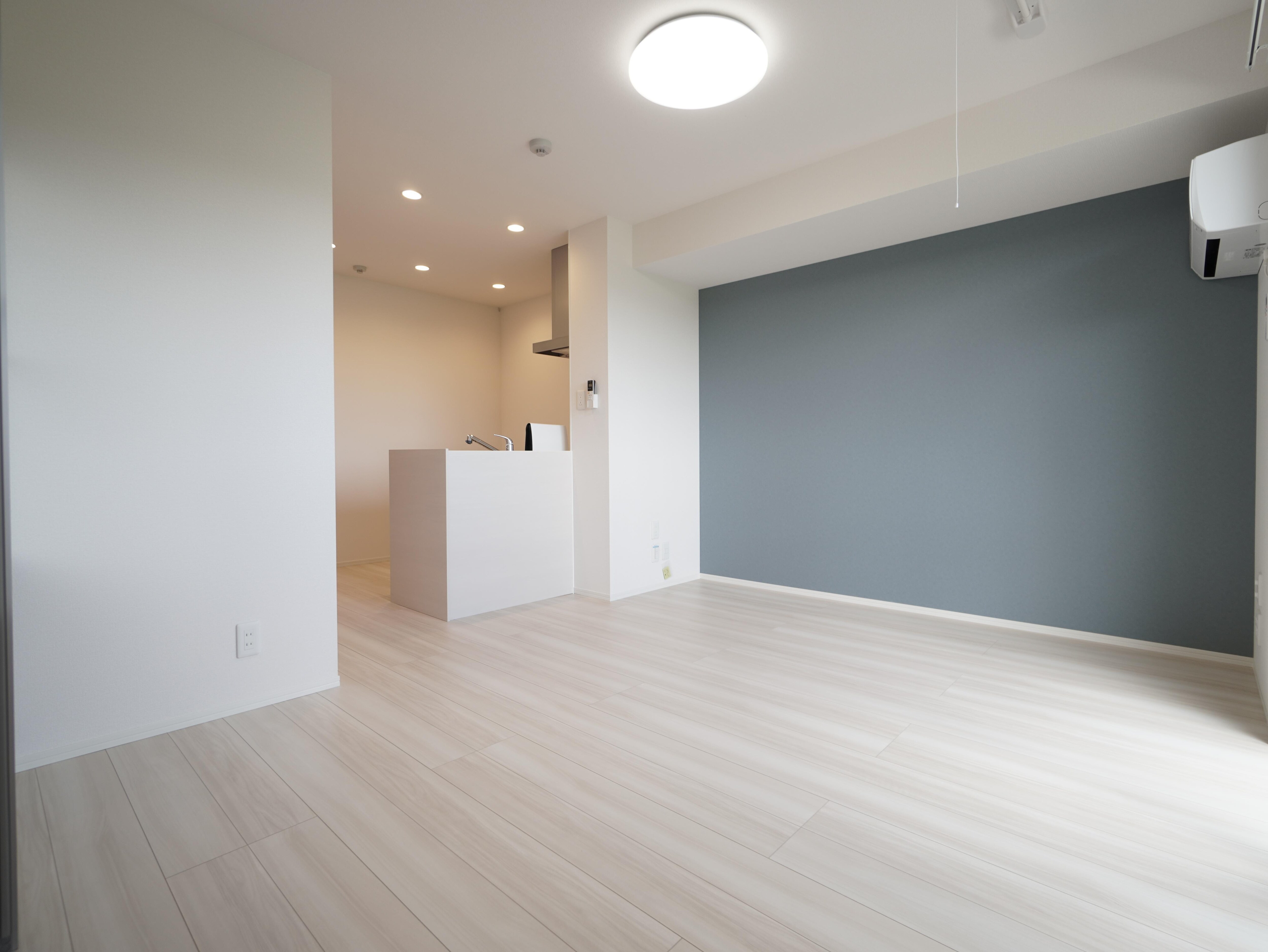 物件内観写真8　(リビングスペース)