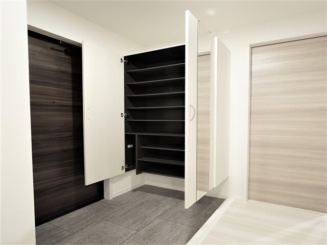 物件内観写真11　(シューＢＯＸ)