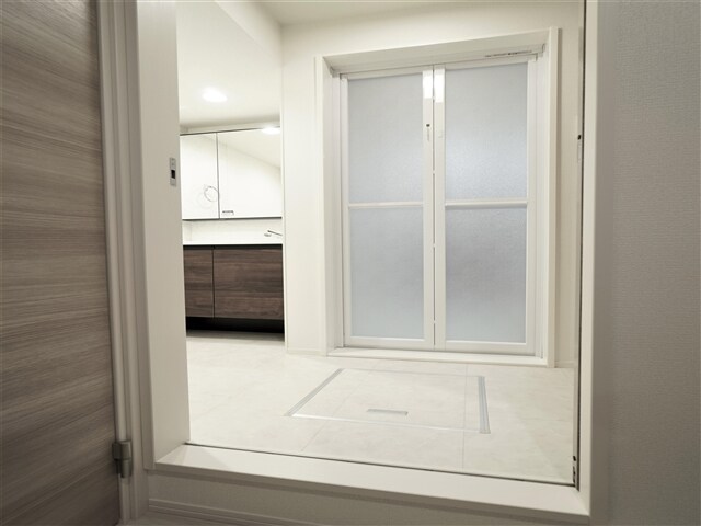 物件内観写真22　(洗面脱衣スペース)