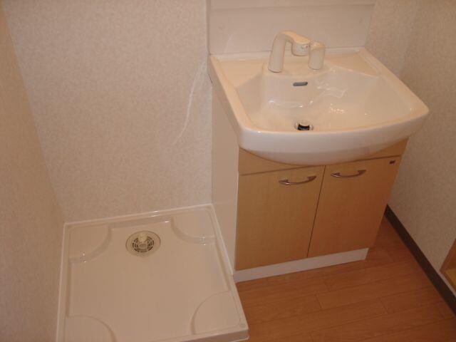 物件内観写真10　(洗髪洗面化粧台)