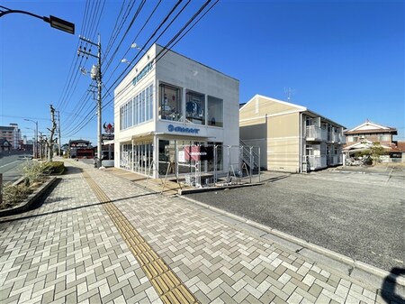 下見店舗外観写真