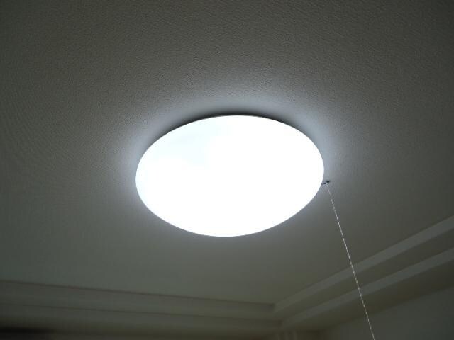 物件内観写真14　(照明器具)