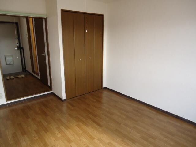 物件内観写真17　(洋室)