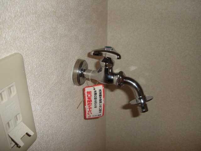 物件内観写真20　(洗濯機置場)