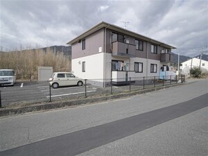 ドミール外観写真