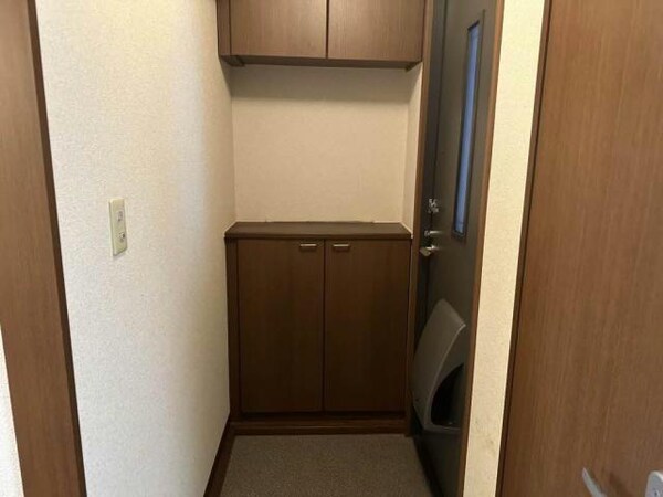 玄関回り