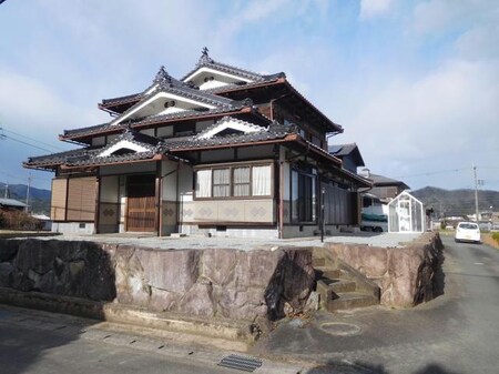 観音寺貸家外観写真