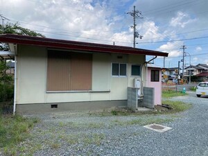 シャトル中ノ芝借家外観写真