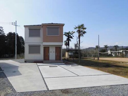 100　Mile　House外観写真