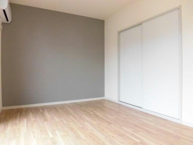 グラスグリーンＡ棟のリビングダイニング