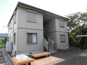 アヴェニュー弐番館外観写真