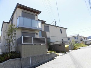 シャーメゾンガーデンズ北六甲外観写真