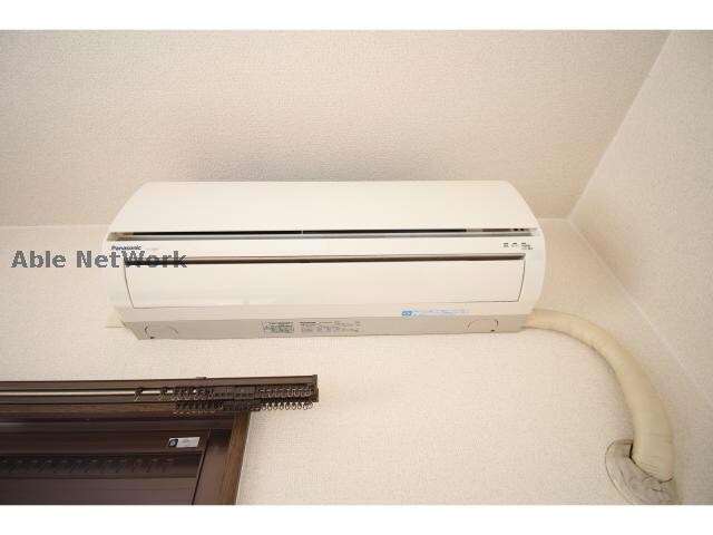 物件内観写真13　(同型タイプ)