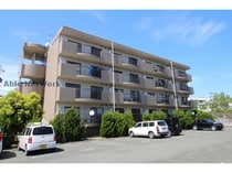 フロントヒルズⅢの外観写真