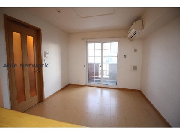 リビングダイニング