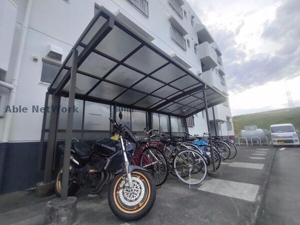 駐輪場