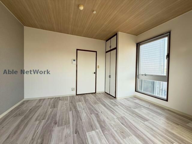 物件外観写真3　(301)