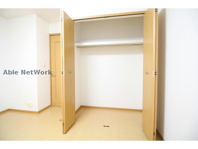 物件内観写真11　(同型タイプ)