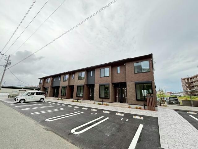 ヒカルサ磐田中泉の物件外観写真