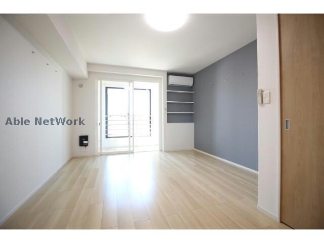 物件内観写真3　(同型タイプ)