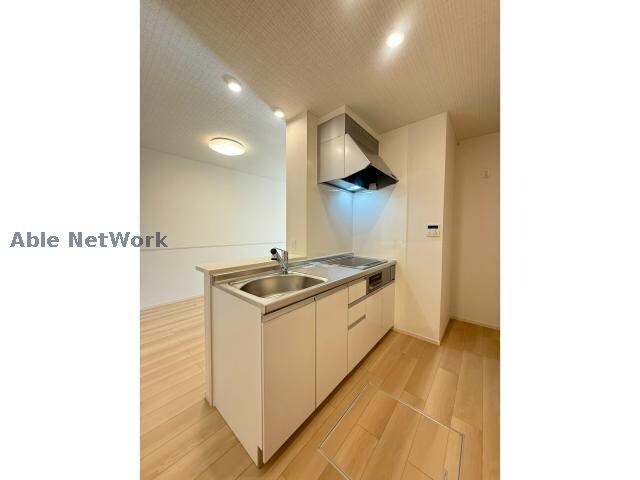 物件内観写真3　(同型タイプ)